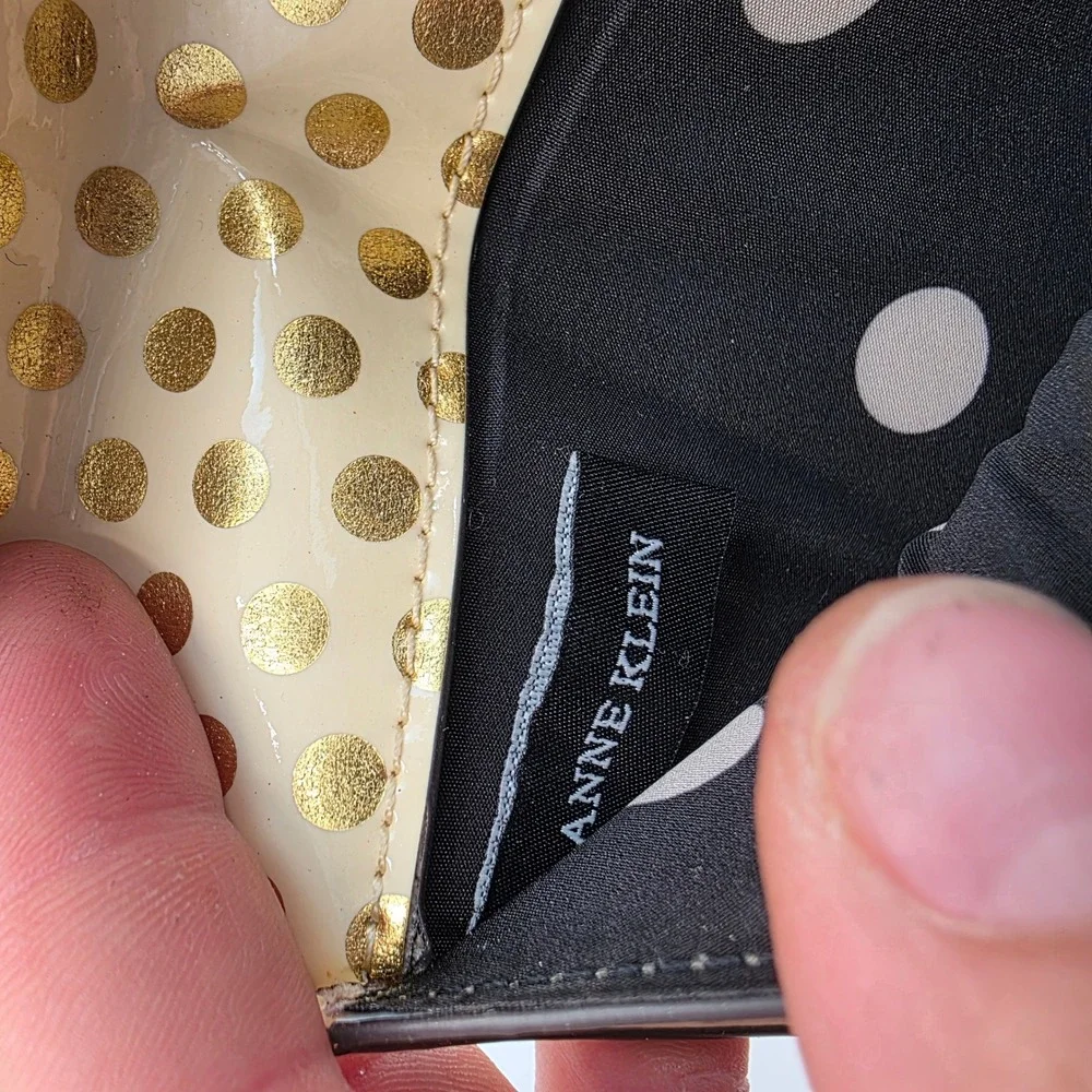 Anne Klein Cream Gold Polka Dot Patent Bow Trifold Wallet Lion Logo Hardware